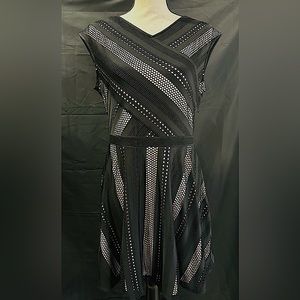 BCBGMAXAZRIA Dress; Size Large, Black and Nude Dress is two layers